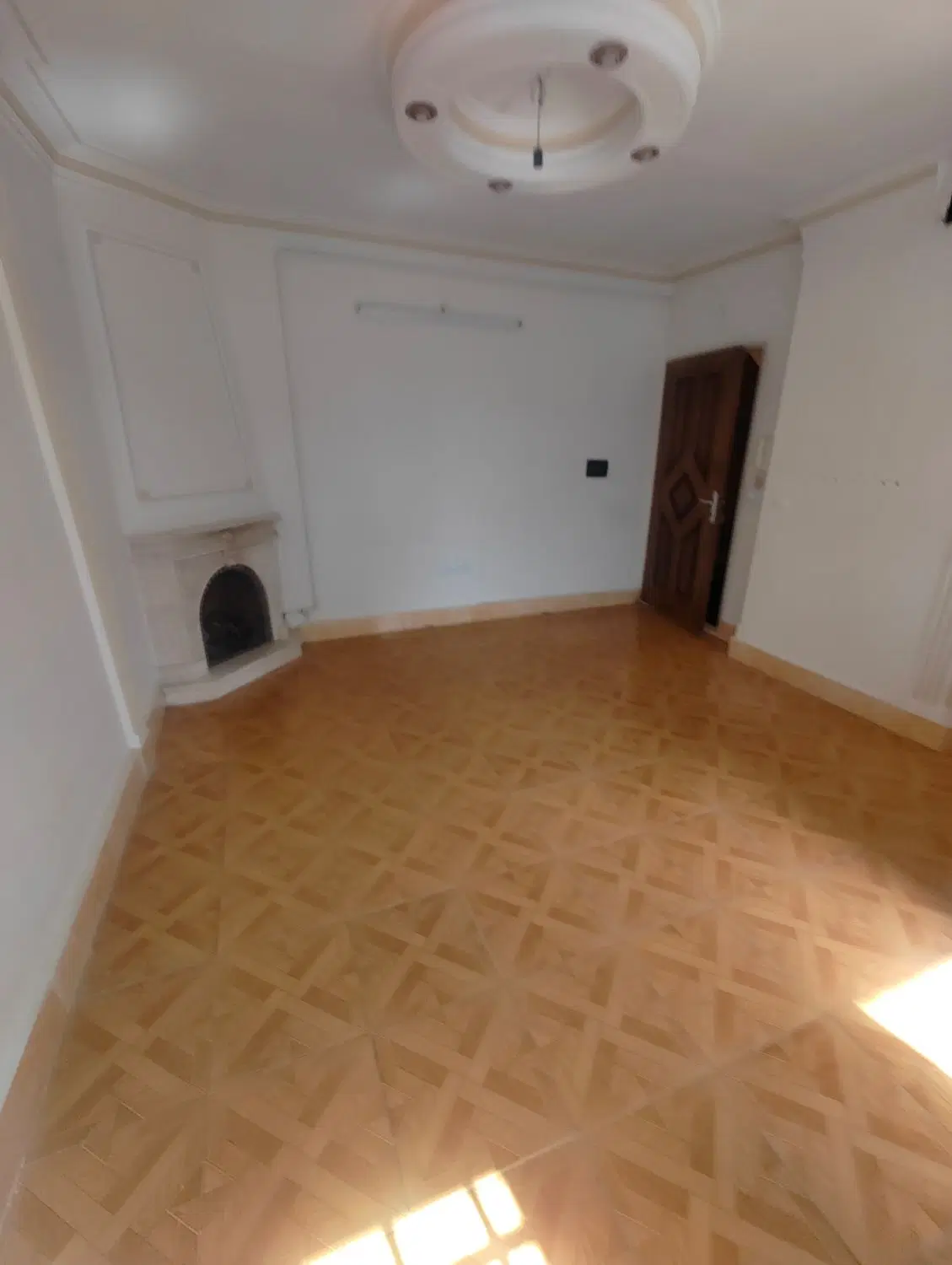 خانه مینودر یاران شیشم