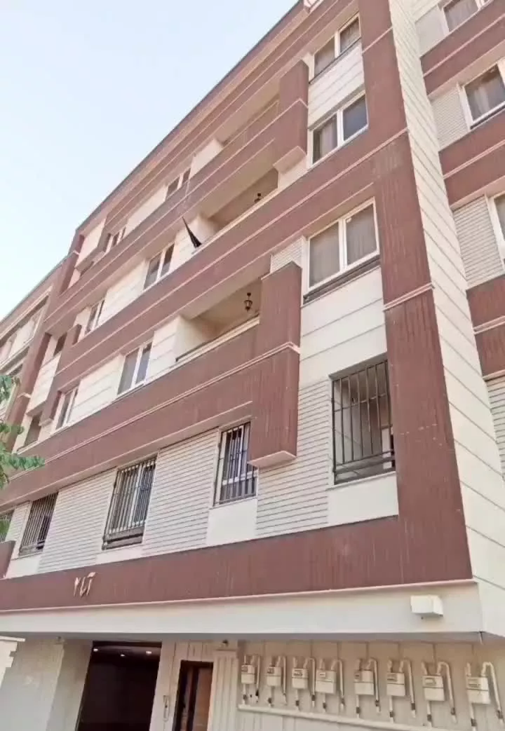 ۱۴۳ متر _ ۳ خواب _ فاز ۲ _ دوکله _ سند تک برگ