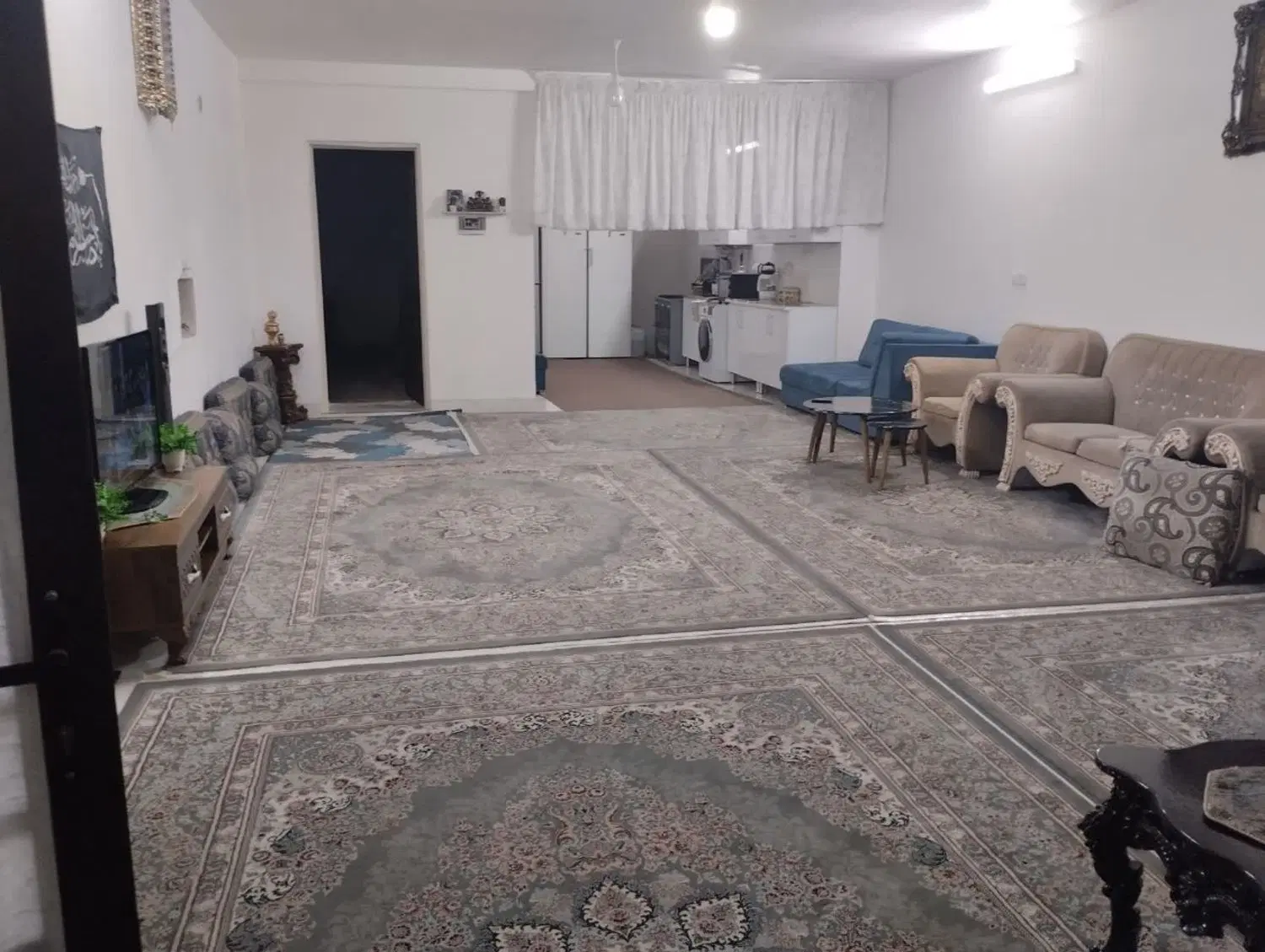 منزل ۴۰۰ متری دربست_حیاط‌دار، بازسازی شده