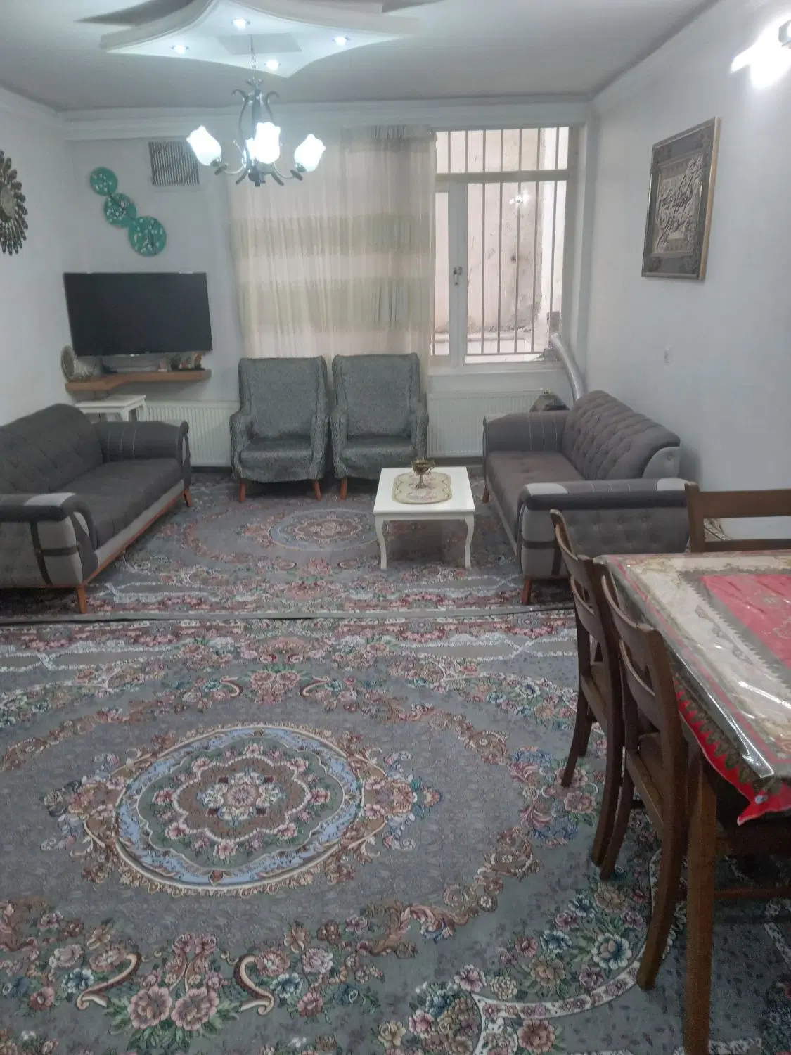 آپارتمان ۶۷ متری دو خوابه در چهار راه لشکر