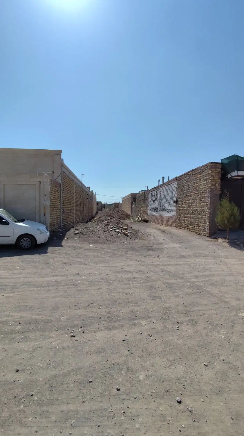 زمین مسکونی