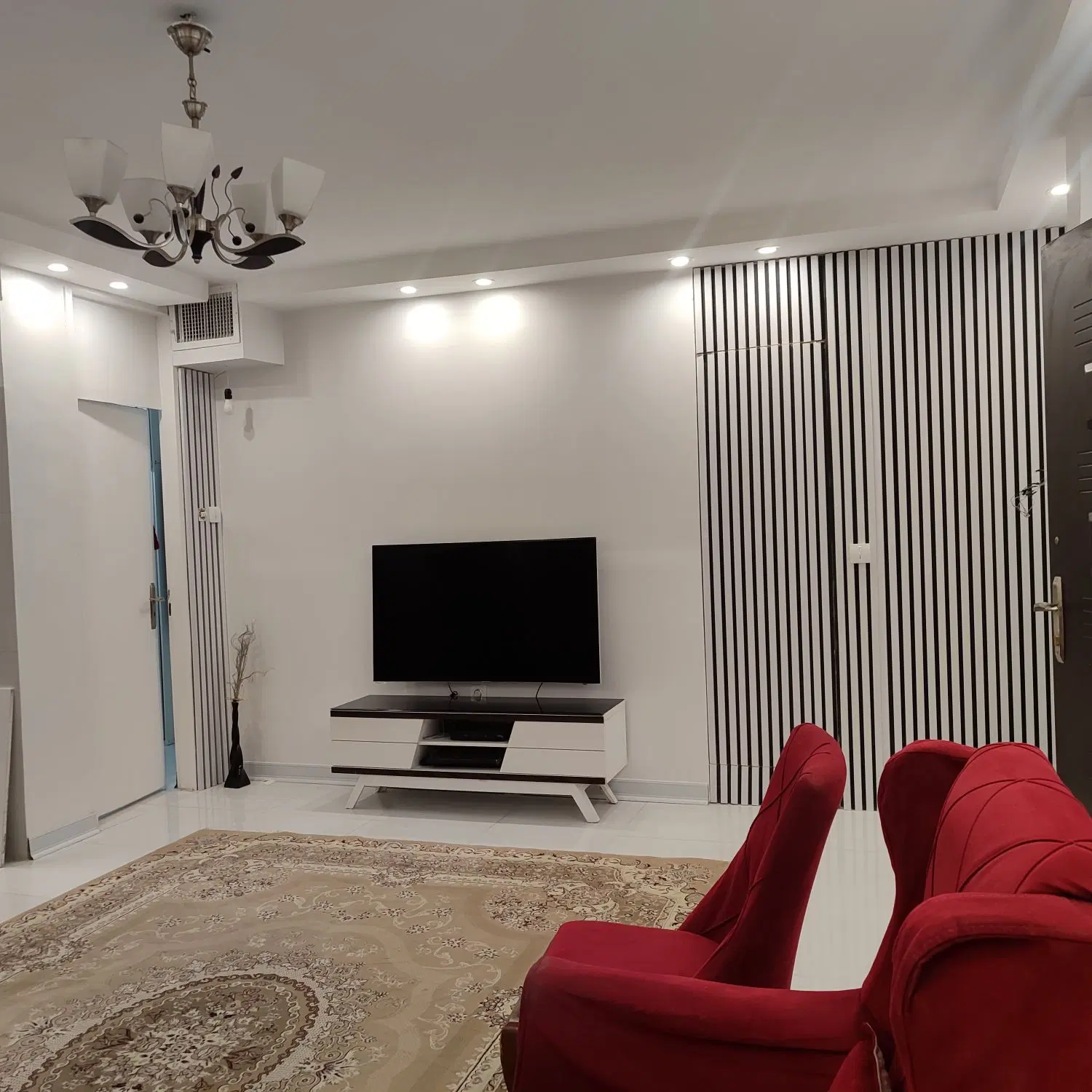 واحد 60 متری نارمک جنوبی