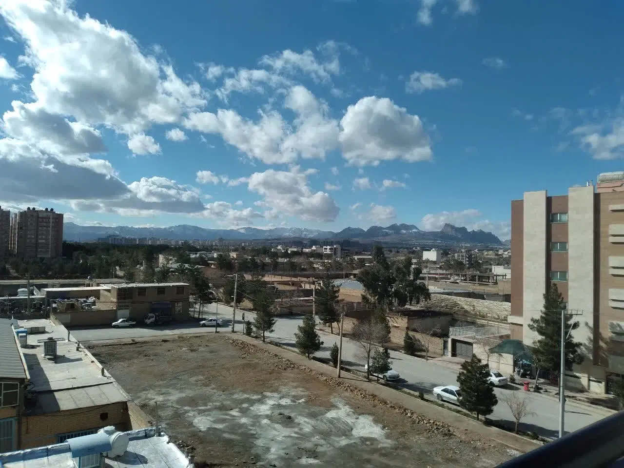 آپارتمان ارغوانیه