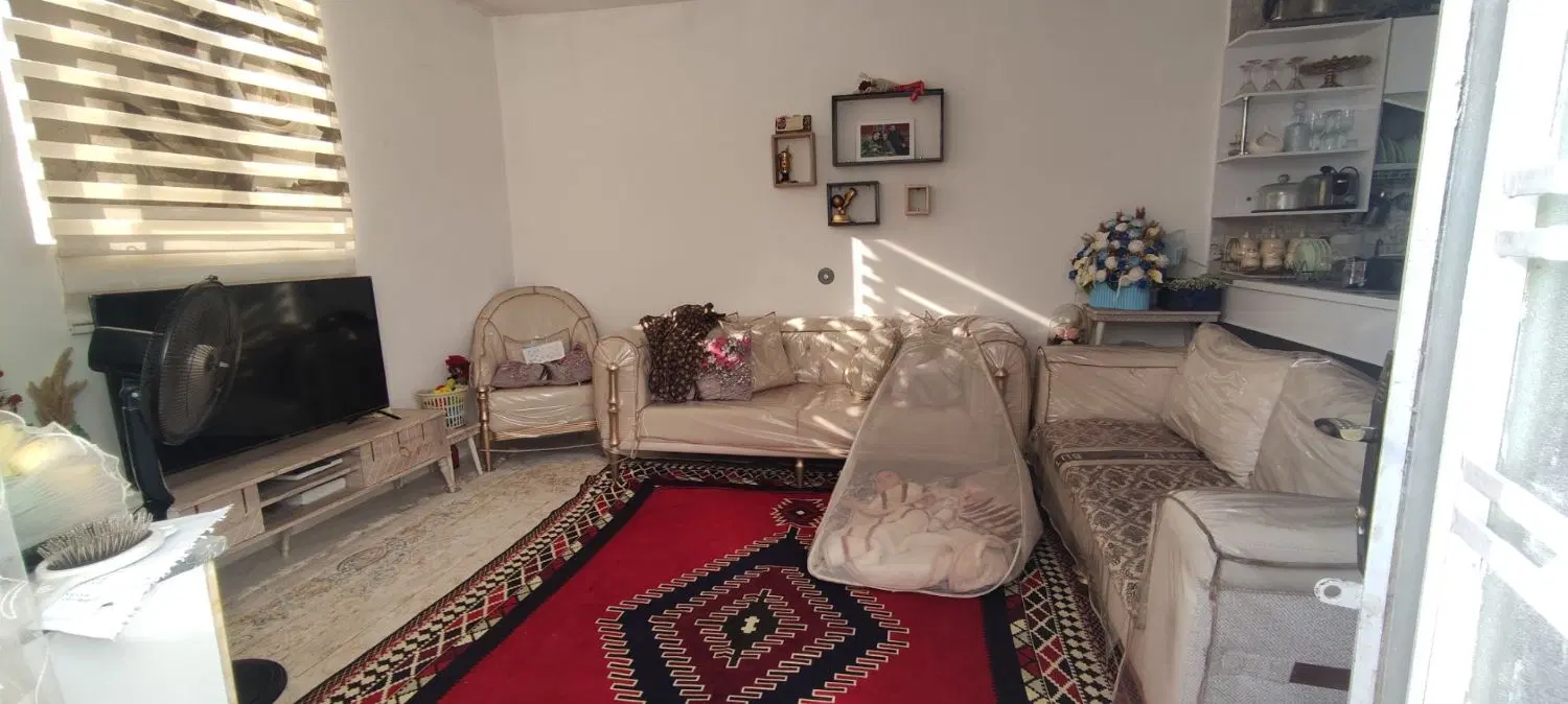 خونه ۷۰متری ماه فیروزان