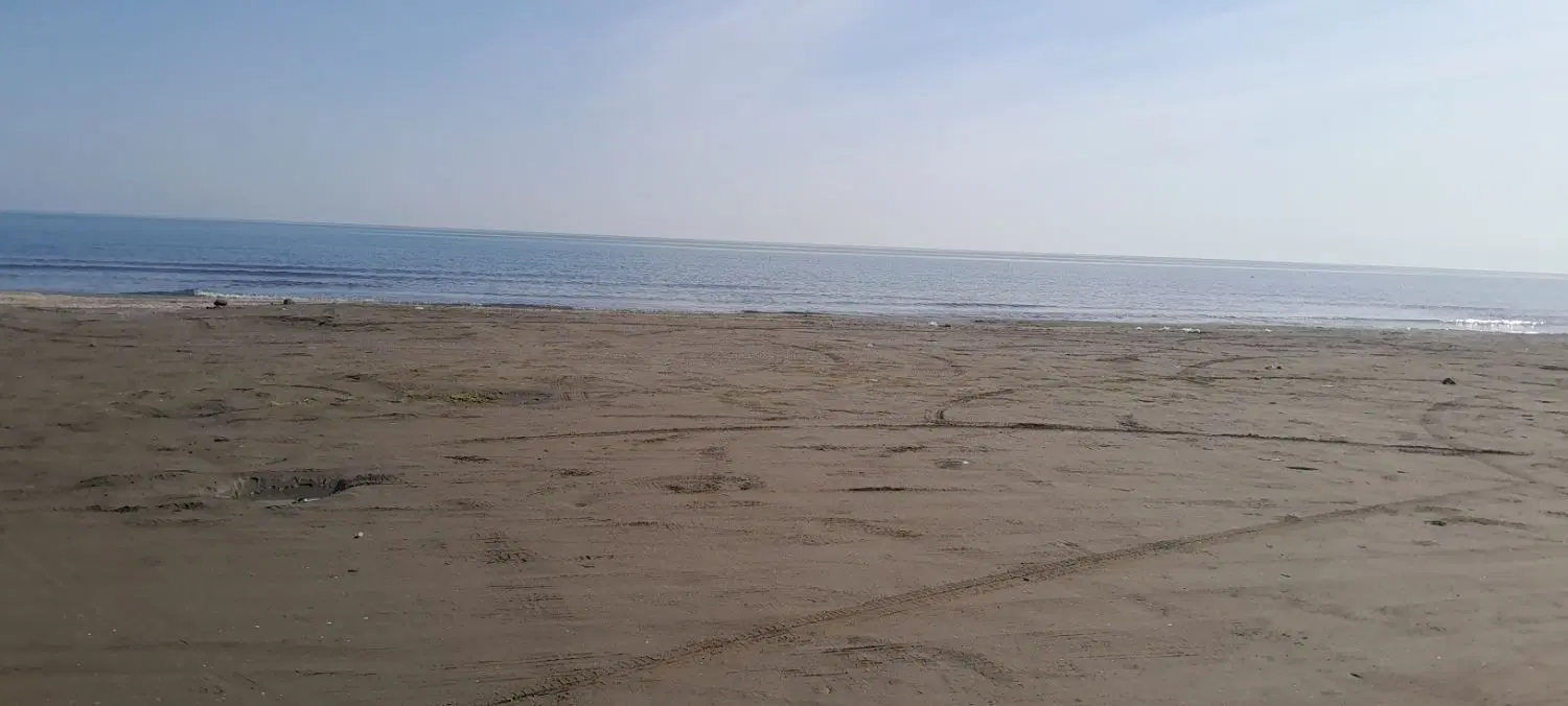 ۵۶۰ متر زمین ساحلی با پروانه ساخت