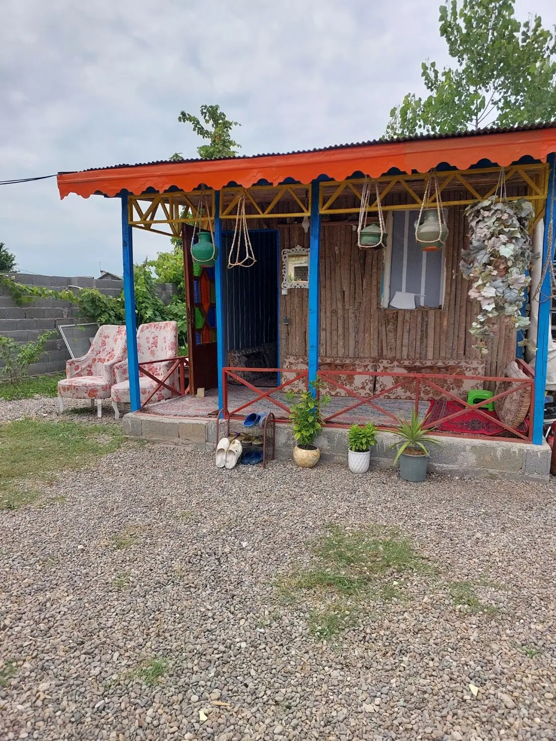 خونه باغ وزمین