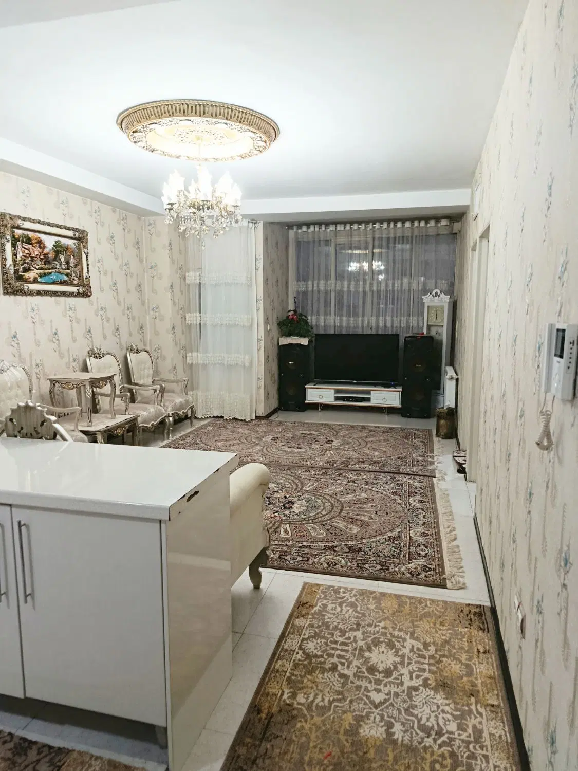 فروش آپارتمان ۷۵ متری گلزار شرقی