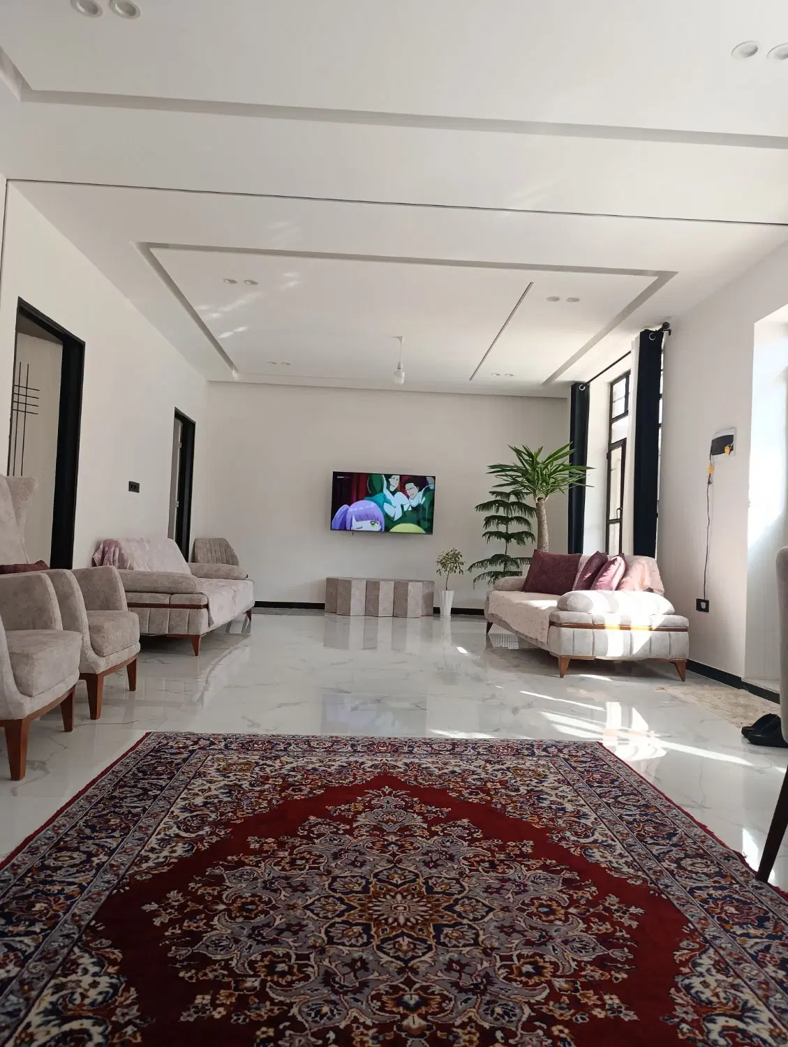 منزل مسکونی ویلایی در مرکز شهر