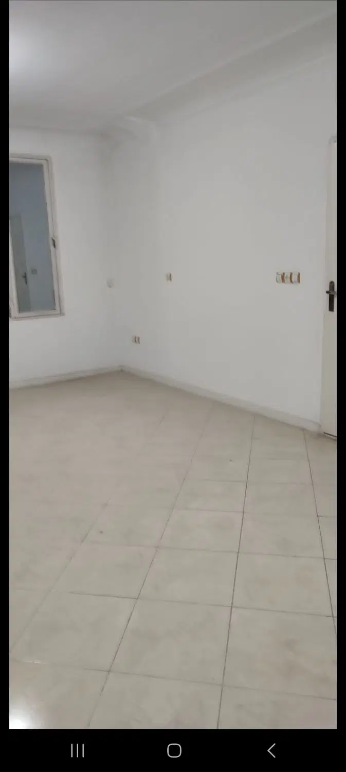 کلا واحد است طبقه اول با پارکینگ