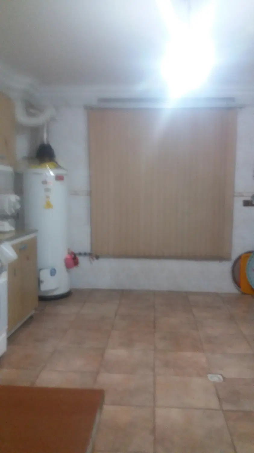 خانه ۱۳۰متری شهرک کشاورز روبروی پارک کودک