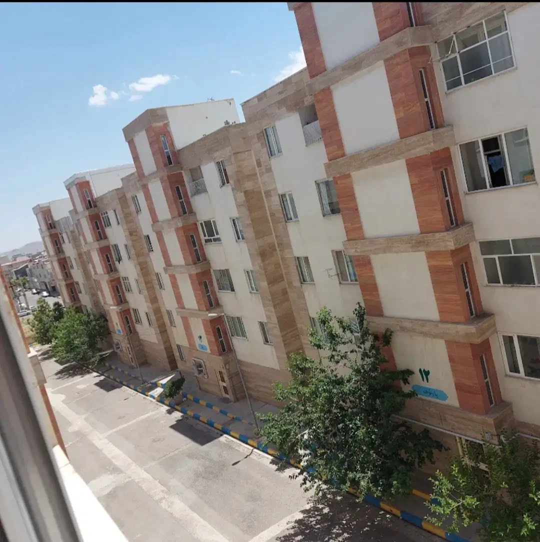 واحد۷۴ متری دو خوابه دانشور