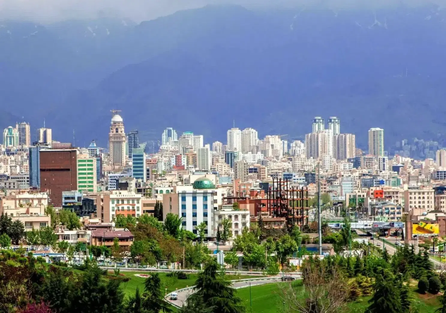 آپارتمان ۱۳۶متری ۳خواب تک واحدی خ بنفشه