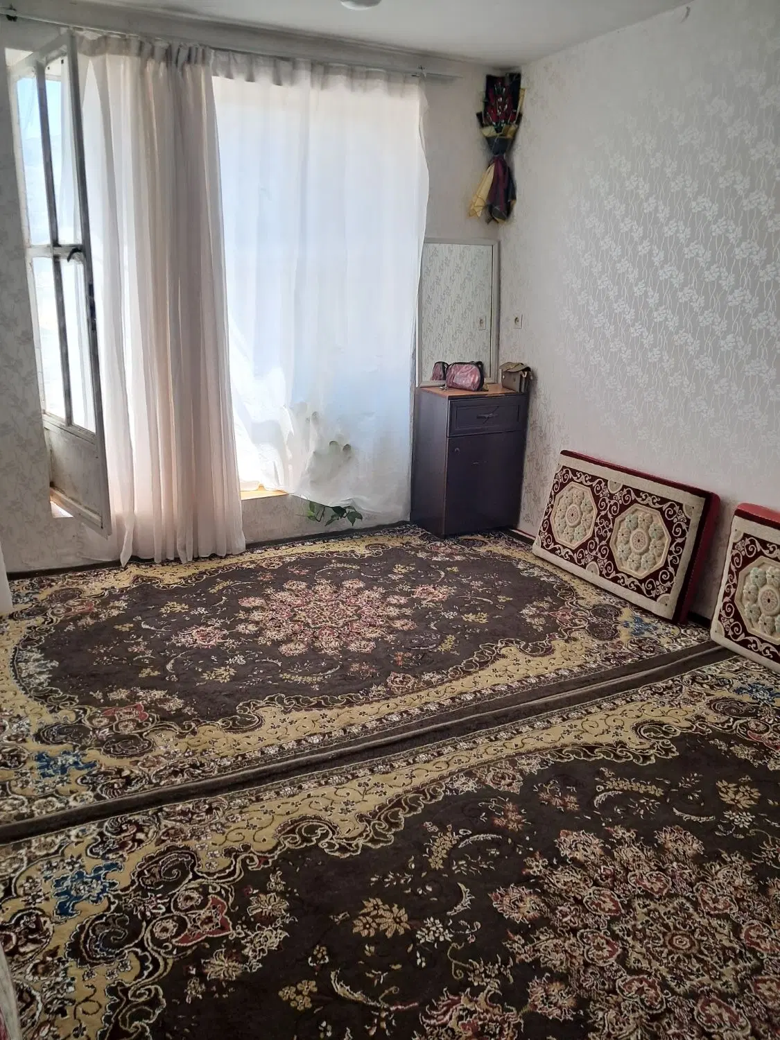 خانه مسکونی دوطبقه کمربندی سرواباد
