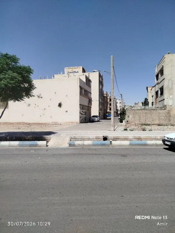زمین ۲۰۰متری سند تک برگ روبروی پارک حافظ شمالی