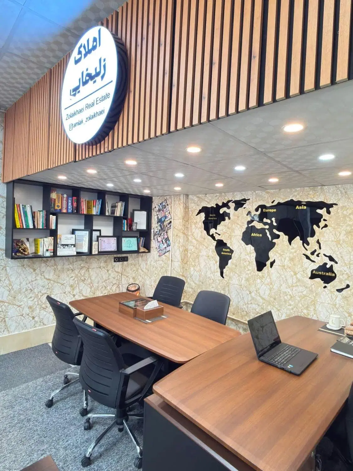 فروش زمین کلنگی ۱۸۰ متری بر ۱۶ متری بلوار چمران