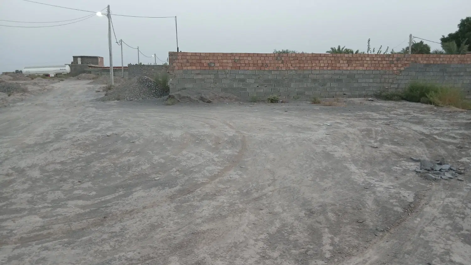یک قطعه زمین مسکونی واقع در روستایی هراران