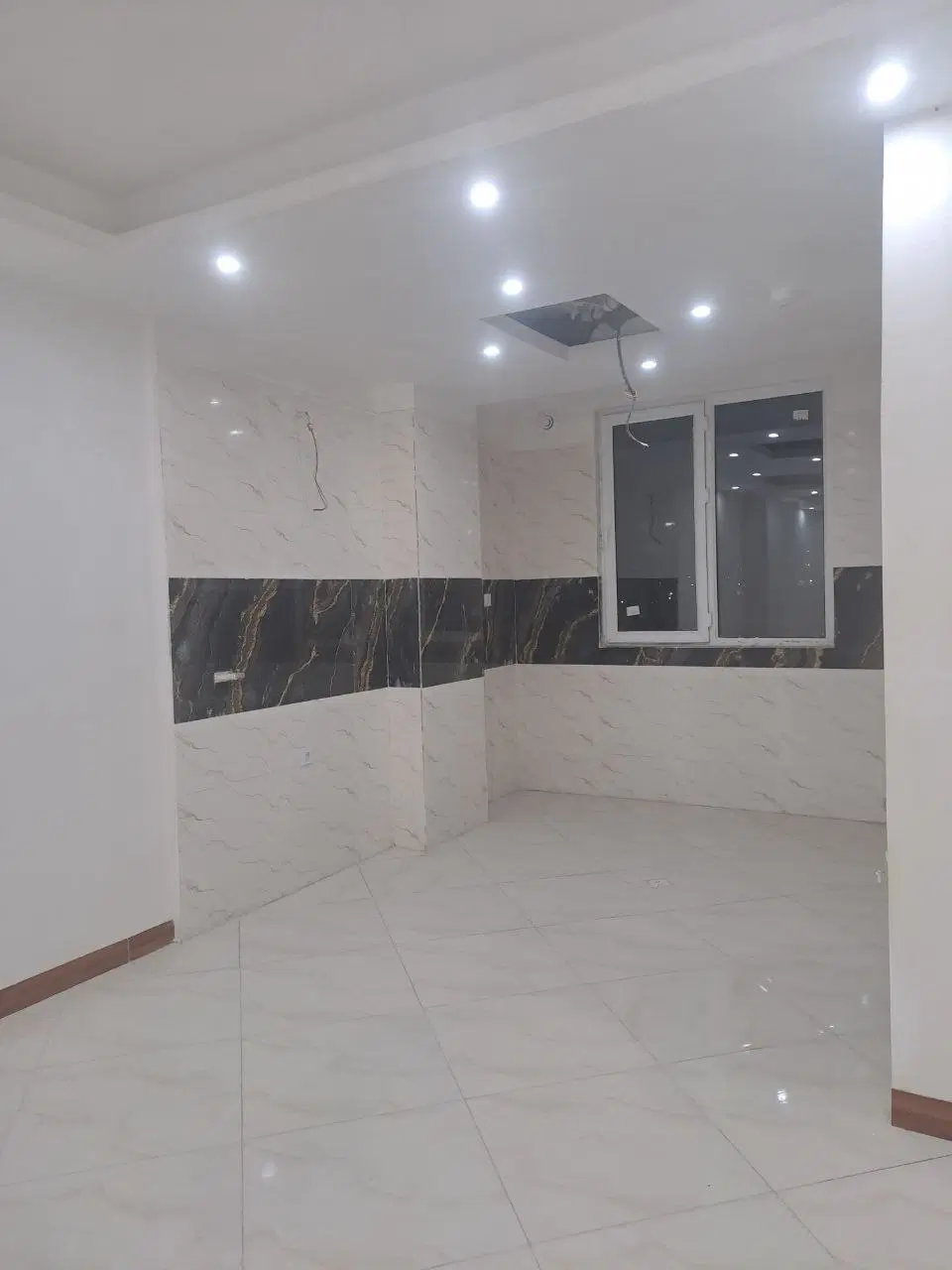 تک واحدی در دولتخواه دو خوابه