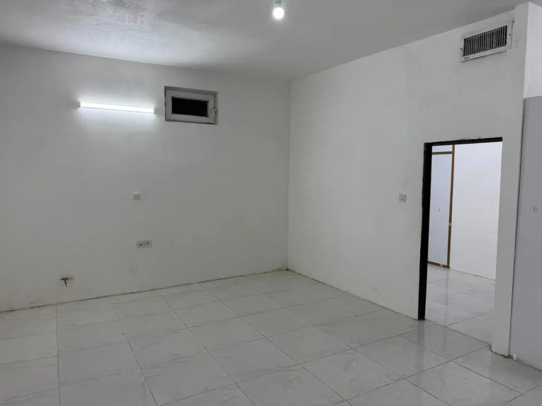 طبقه اول ۸۵متری رهن واجاره