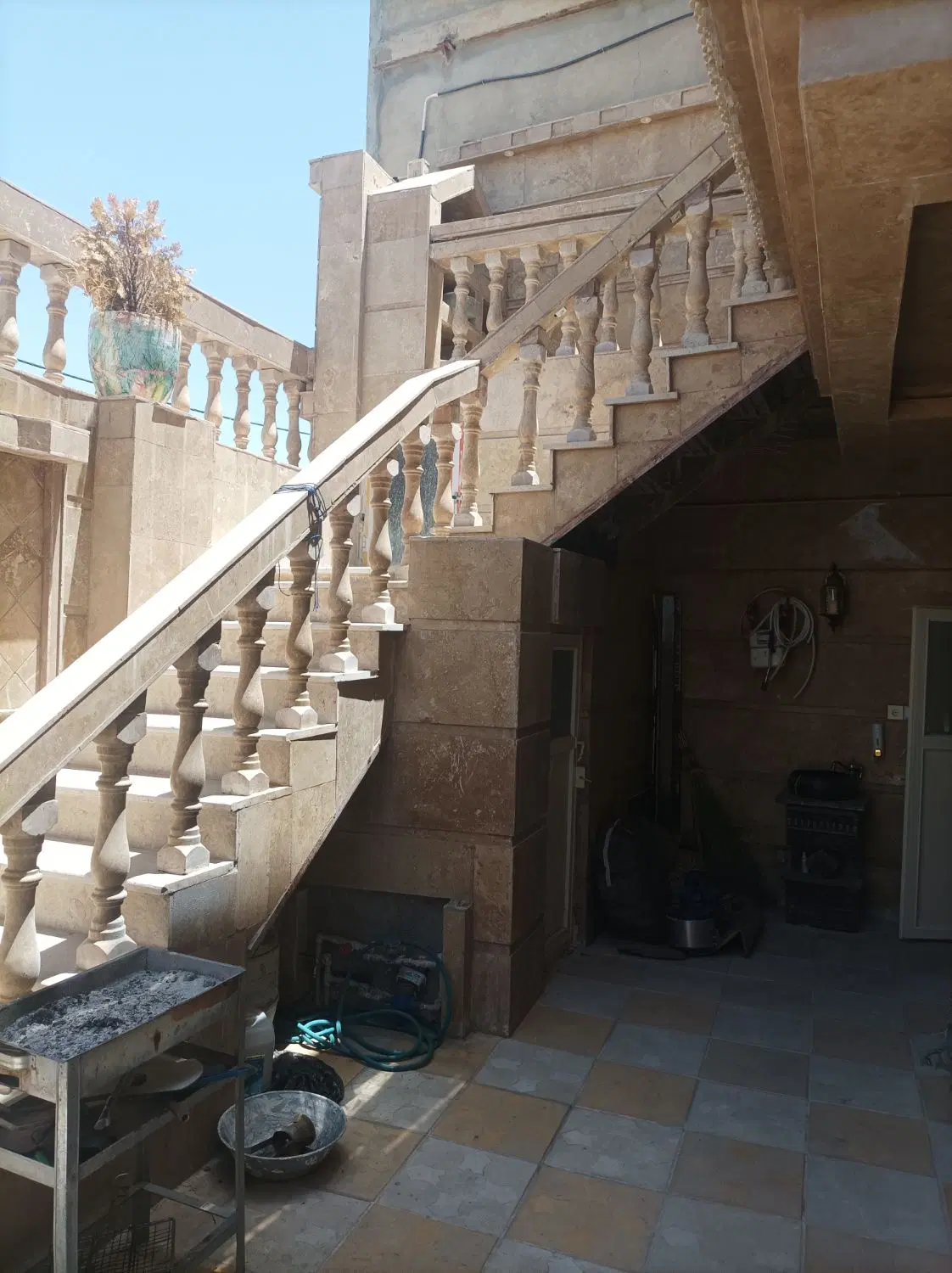اجاره  طبقه همکف