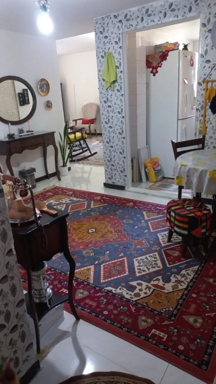 95متری اندیشه فاز 3مجتمع گلسار