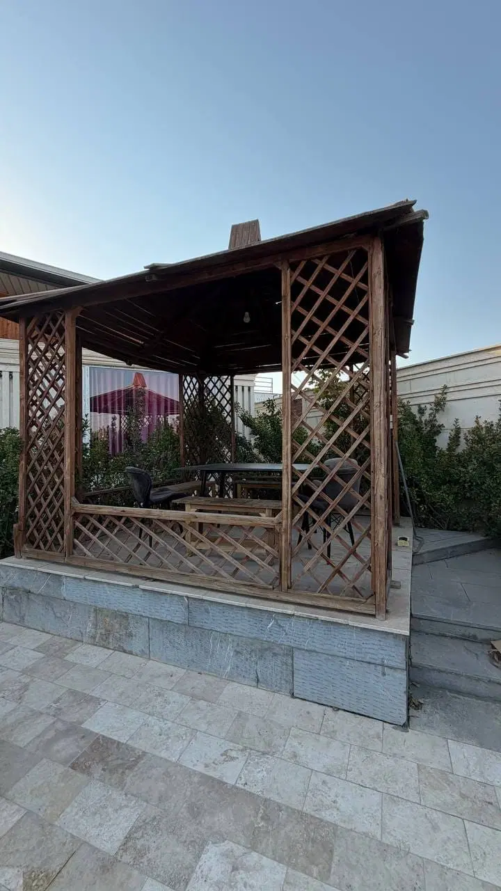 باغ ویلایی ۱۰۰۰متری _۱۷۰متر بنا_سند تک برگ_کنتور