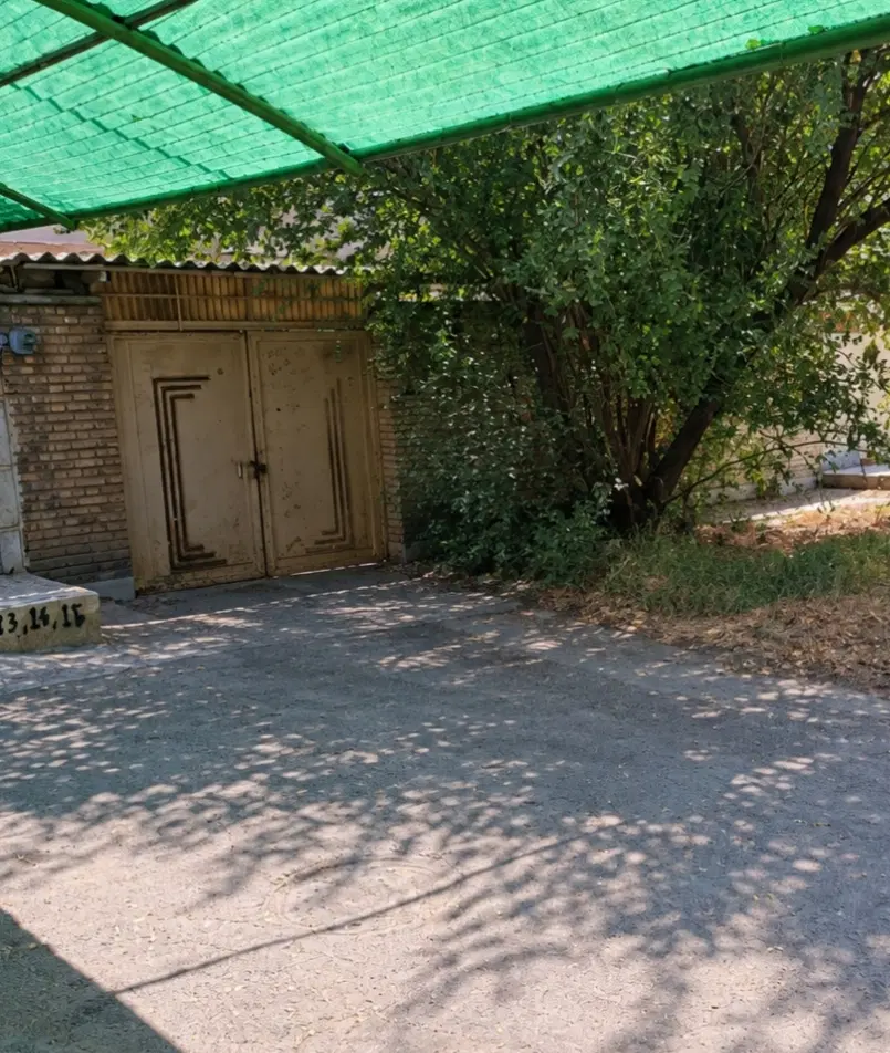 ویلایی ۲۰۰ متری  اسیاباد (منازل سازمانی )