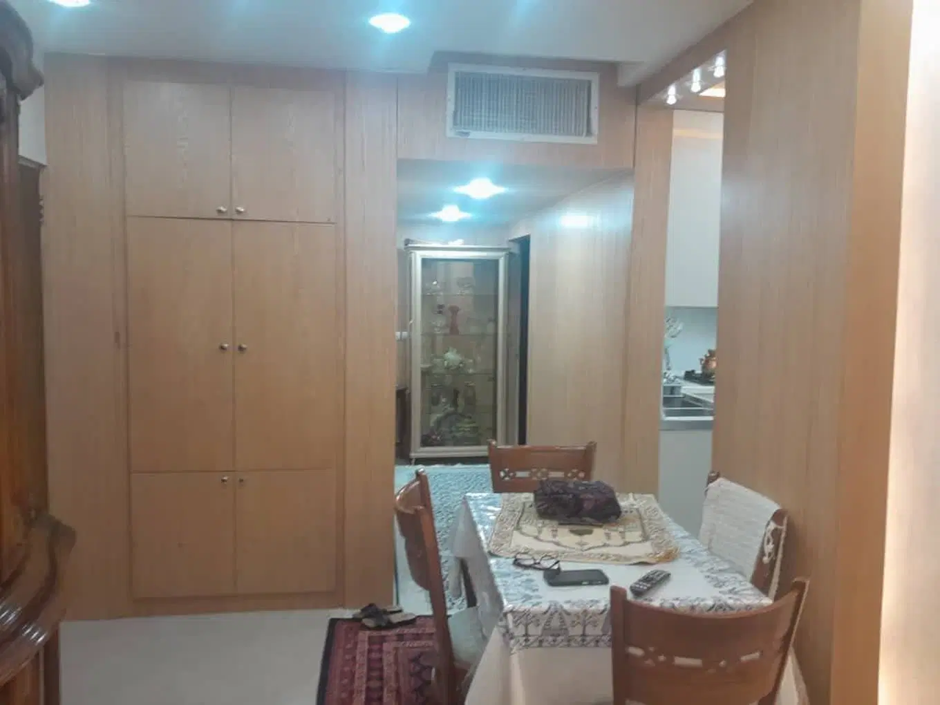 آپارتمان 102 متری.رودکی