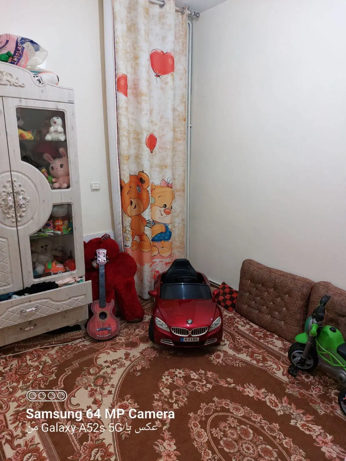 72متری فرهنگیان