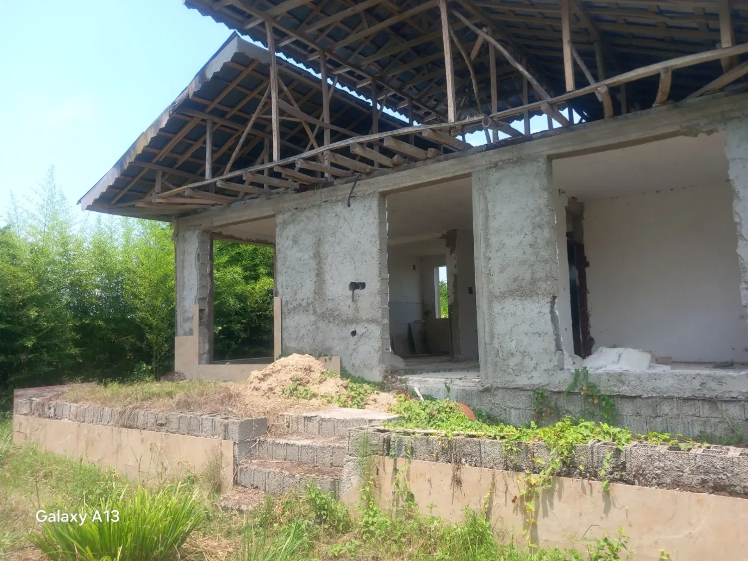 خانه کلنگی به همراه زمین