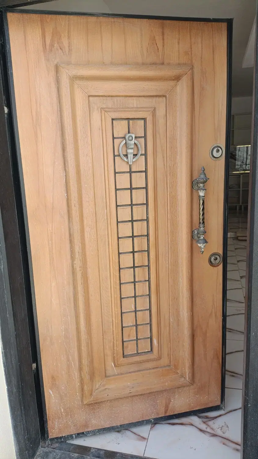 حیاط ویلایی باغ معروف