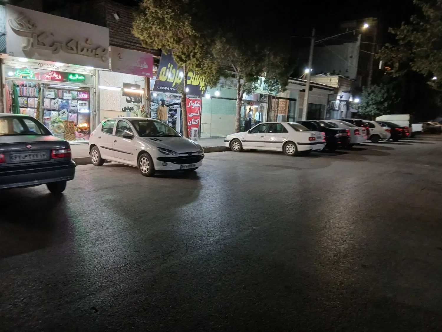 رهن واجاره مغازه ب متراژ۳۰متر