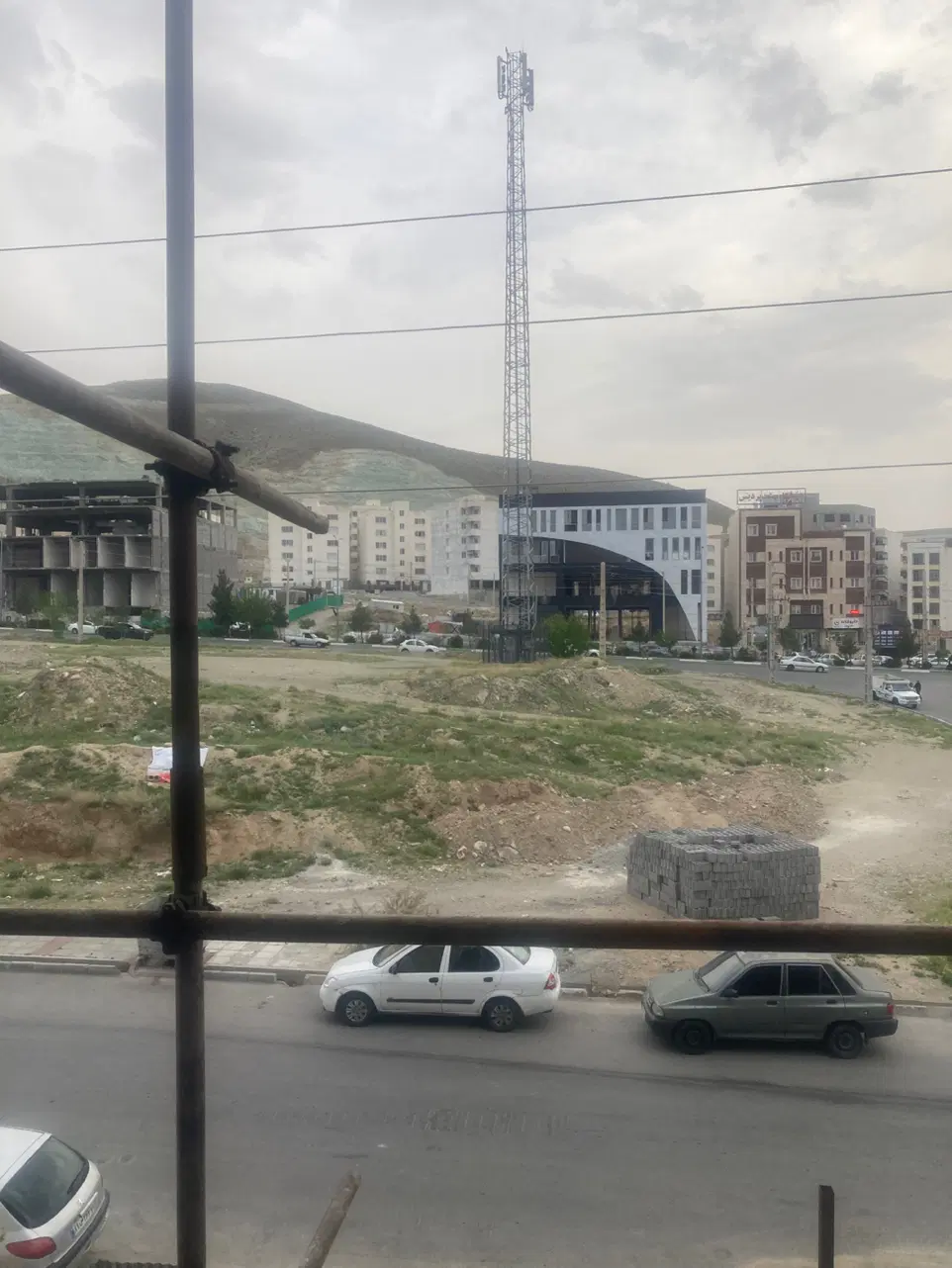فاز۸تجاری بر امیر کبیر