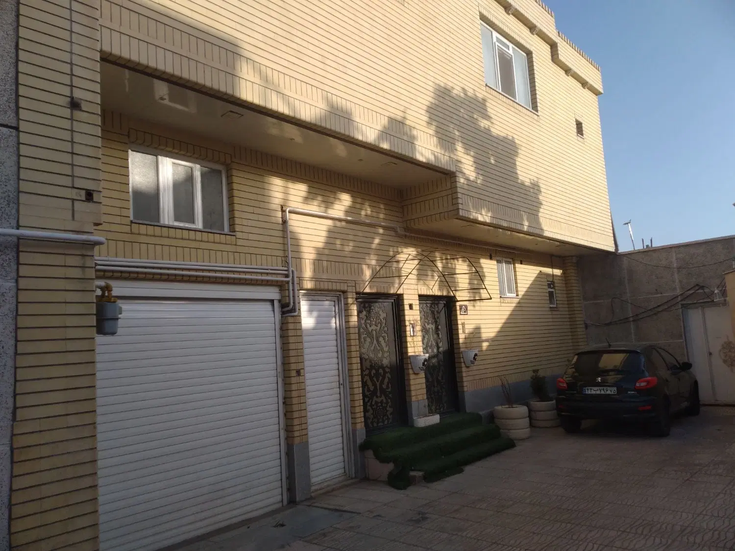 فروش خانه ویلایی دوطبفه سه واحدی