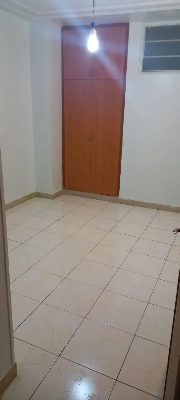 فروش آپارتمان ۹۰ متری جنوبی در کوچه رسالت