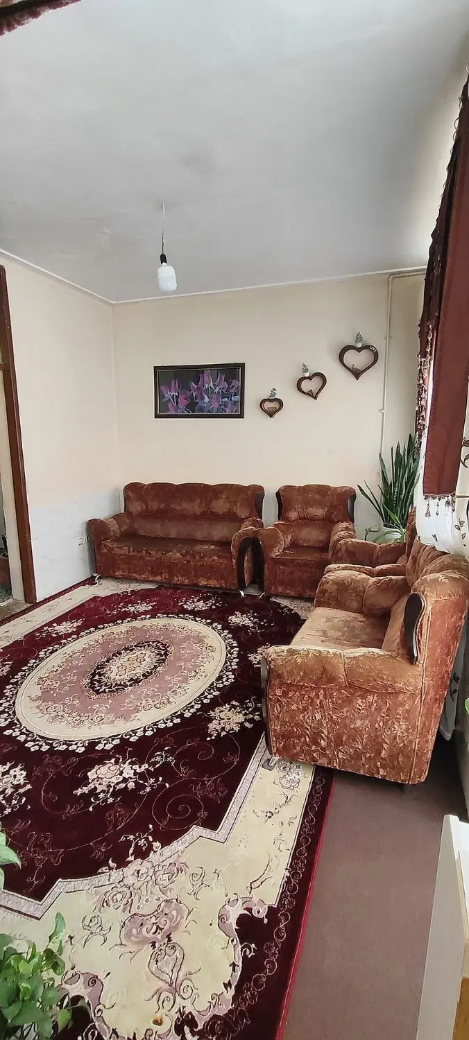 فروش منزل ویلایی دو خوابه حیاط دار