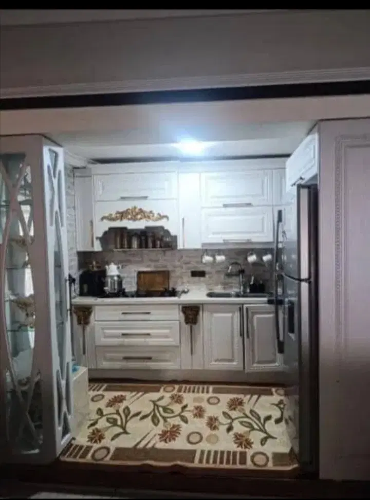 همخونه (هم خانه)