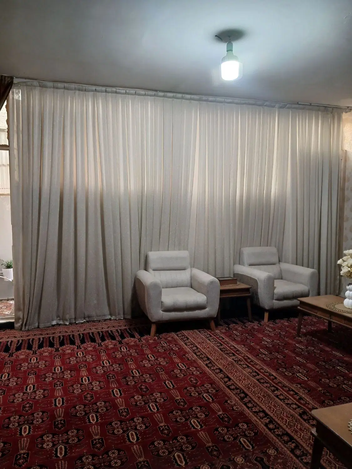 خانه ویلایی دوطبقه نیم