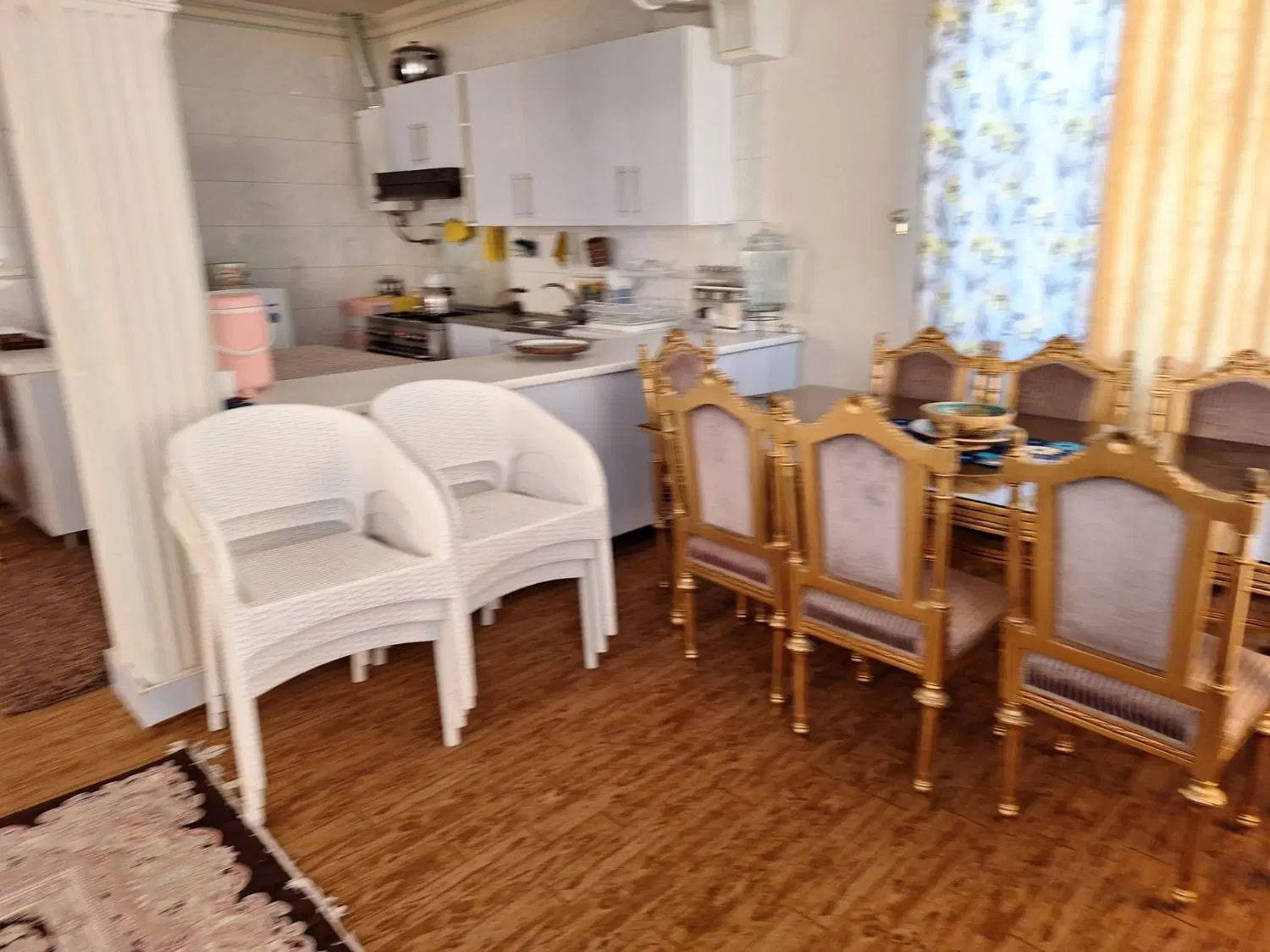 ویلایی محل زمین چهار دیواری