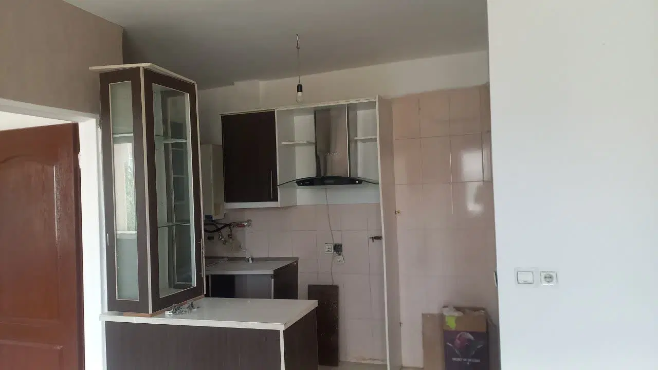 تنها فروشنده آپارتمان مسکنمهر فیروزکوه سنددار۶۰m