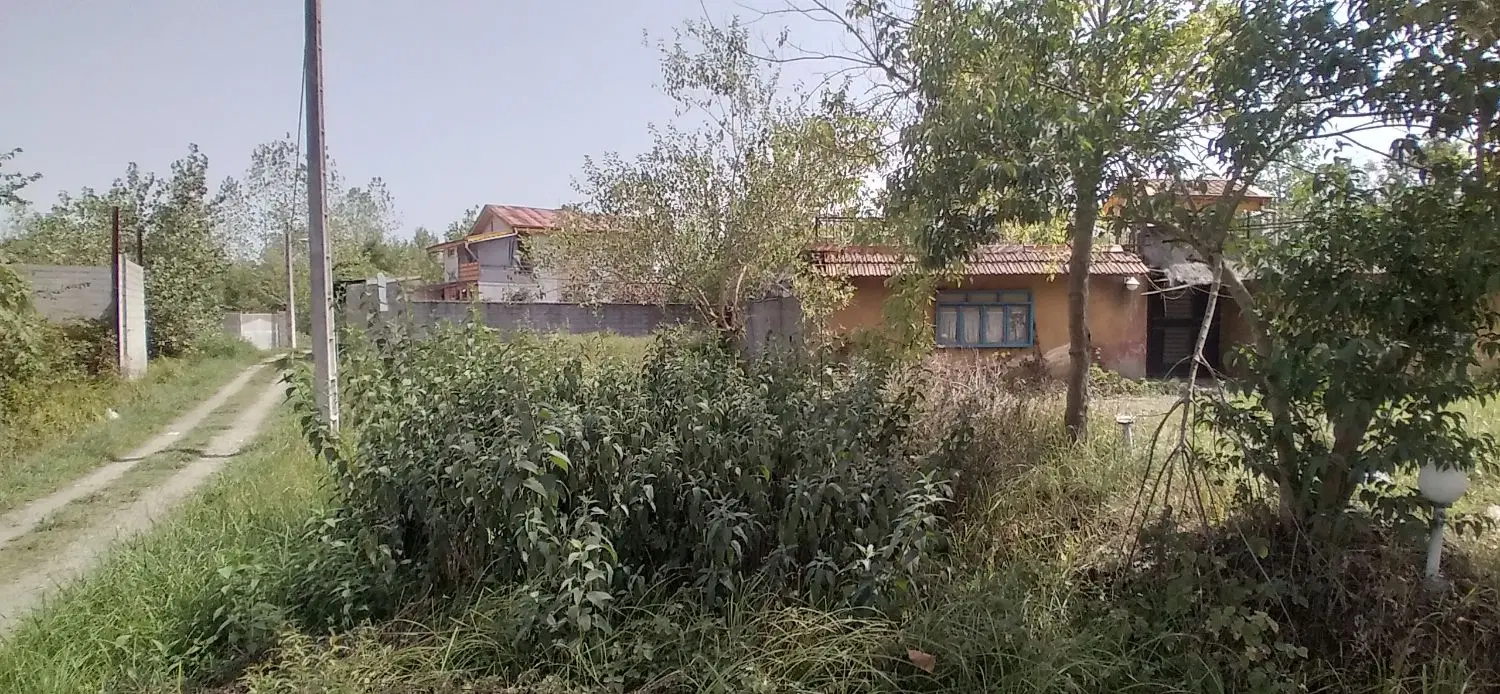 زمین مسکونی