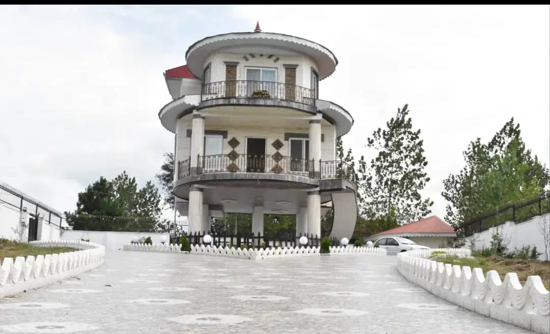 1300متر ویلای لاکچری توریستی شفت