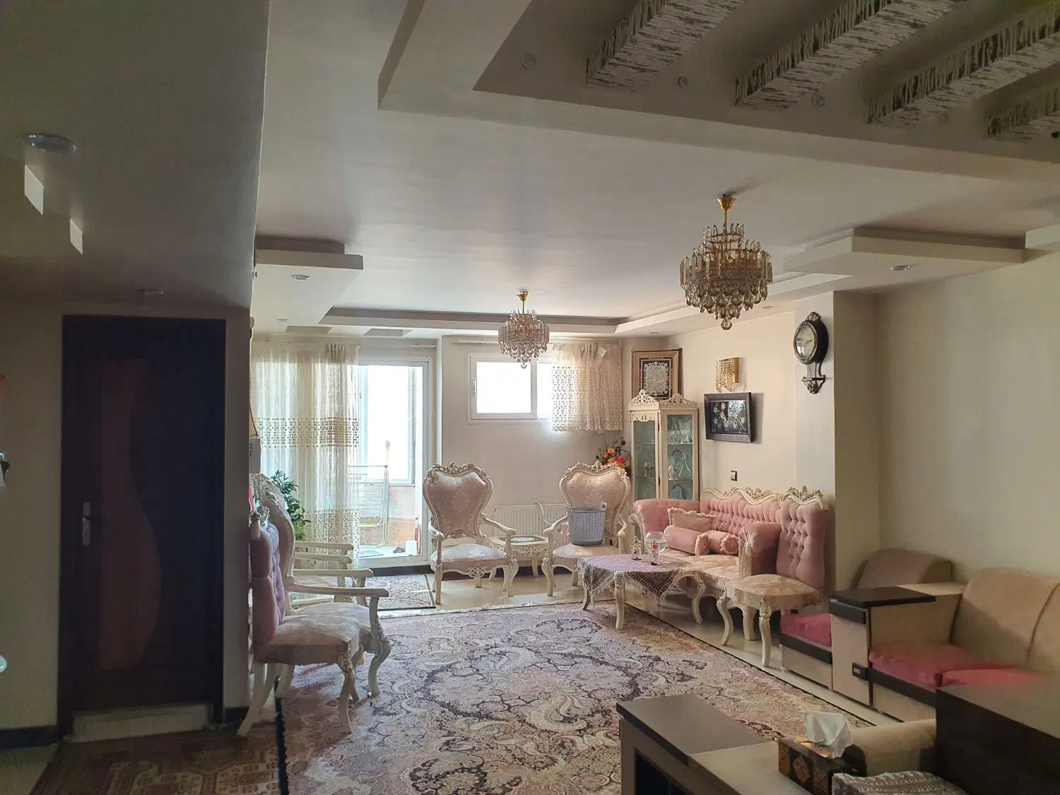 آپارتمان ۱۱۲ متر ۳ خواب  جنوبی