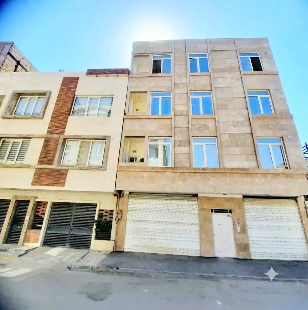 آپارتمان فروشی 75متری دوخوابه درمنزل آباد