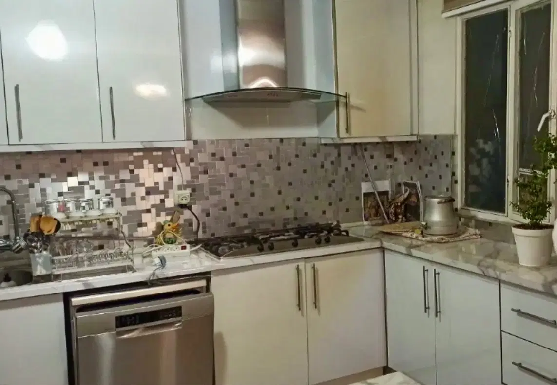 ۶۸متر__خوش نقشه__دوخواب تهرانسر
