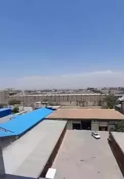 ۷۵ متر ۲ خوابه با آسانسور و پارکینگ و انباری