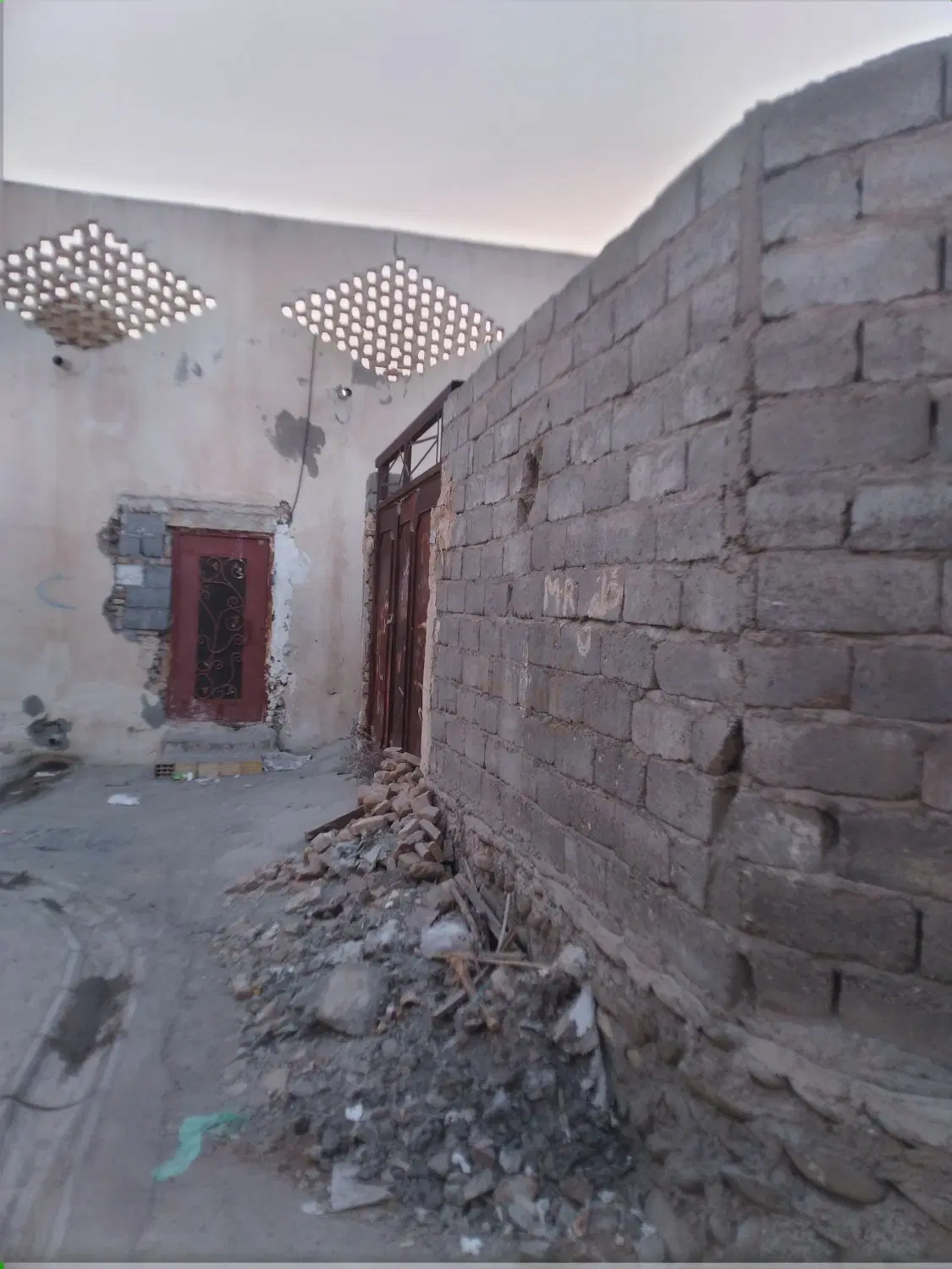 ۳۲۸متر زمین مسکونی باسندتکبرگ قلب شهر