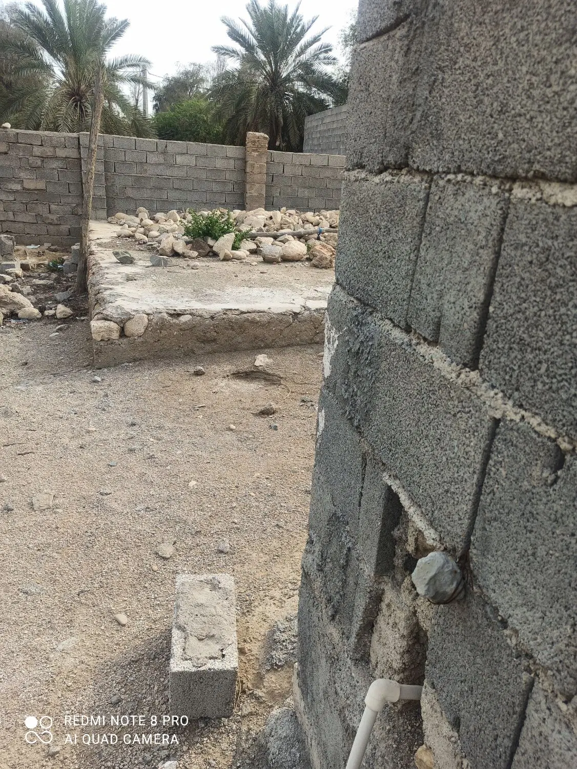 زمین مسکونی شهرو 185 متر 650 تومن