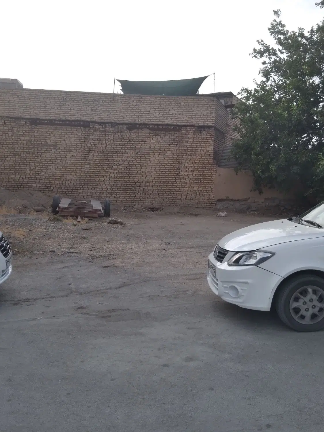 زمین مسکونی