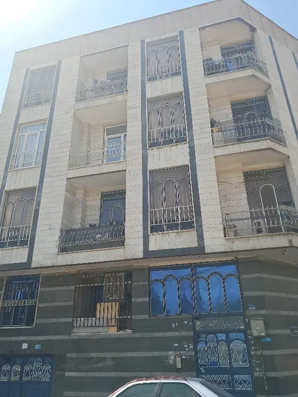 آپارتمان ۹۵متر دوخواب و۸۵ متر ۱ خواب