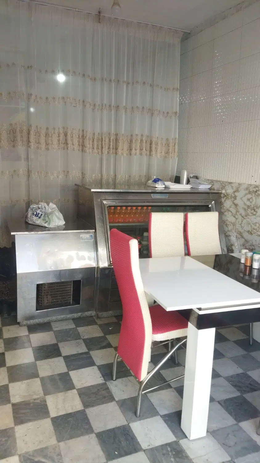 واگذاری مغازه غذاخوری باتمامی امکانات درباغمیشه